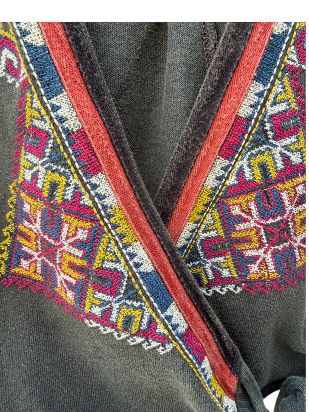 Free People Women’s S Embroidered Boho Wrap Tie Front Sleeveless Top - Picture 6 of 9